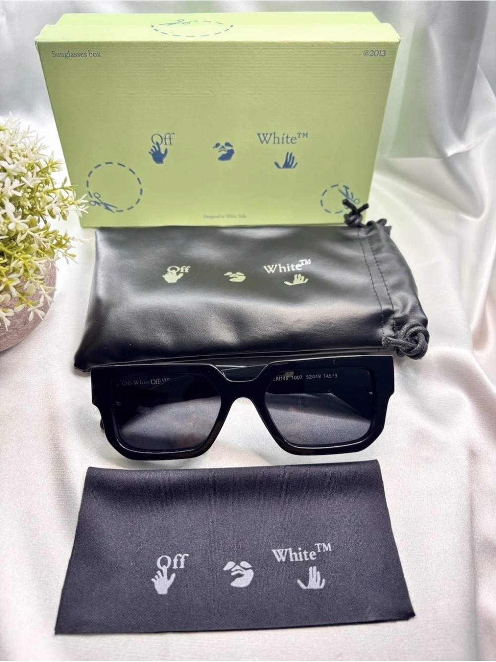 Off-White OERI146 Men's Black Square Sunglasses Gray Lens 52/19/145mm